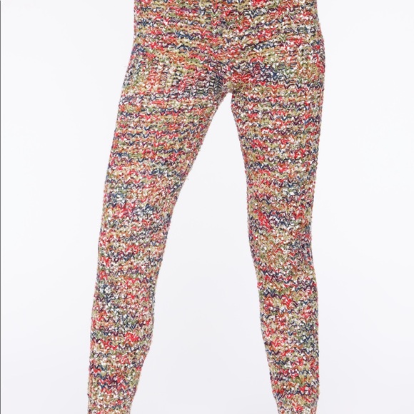 Knitted halter two piece set - Picture 4 of 6